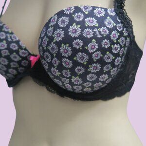 PINK Victoria's Secret flirt push-up bra floral flowers in black and white 34B